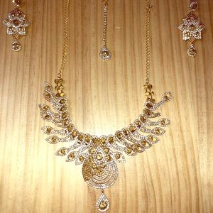 Rhinestone necklace